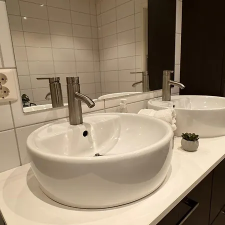 Breivang Large 3-bedroom Apartamento Tromsø