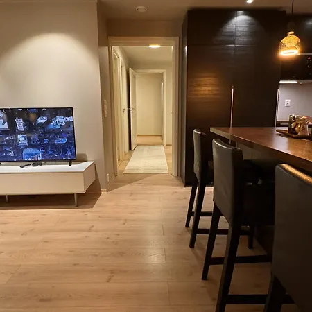 Breivang Large 3-bedroom * Tromsø