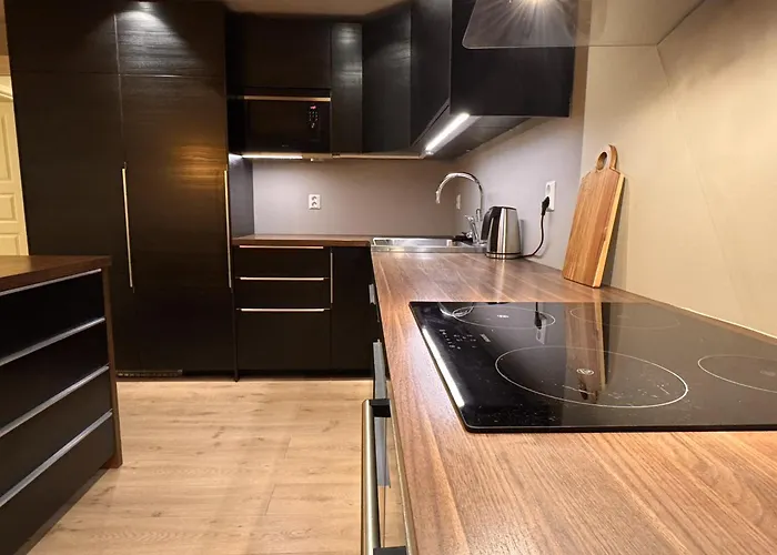 Breivang Large 3-bedroom *